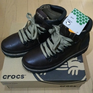クロックス(crocs)の【超激レア！タグ付新品未使用品】crocs cobbler hiker boot(ブーツ)