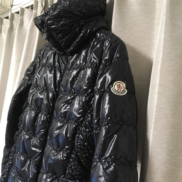 国内正規品】MONCLER ◇黒 ダウン 希少サイズ 00 ロゴ ワッペン 国内正規品】MONCLER ◇黒 ダウン 希少サイズ 00 ロゴ ワッペン