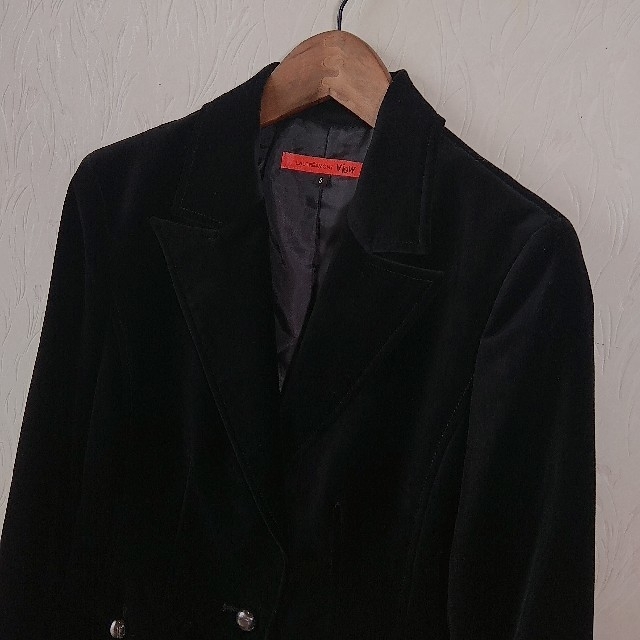 LAUTREAMONT(ロートレアモン)のLAUTREAMONT　テーラードジャケット　ベロア　ブラック　日本製 レディースのジャケット/アウター(テーラードジャケット)の商品写真