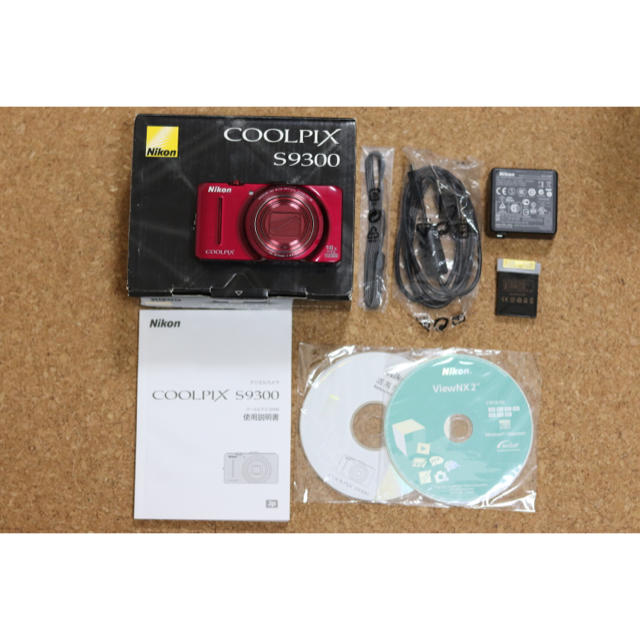 COOLPIX S9300 インペリアルレッド 3