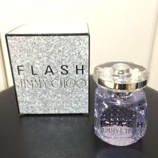 ジミーチュウ(JIMMY CHOO)のジミーチュウ 香水 FLASH(香水(女性用))