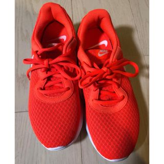 ナイキ(NIKE)のナイキ23.5蛍光オレンジジューズ(スニーカー)