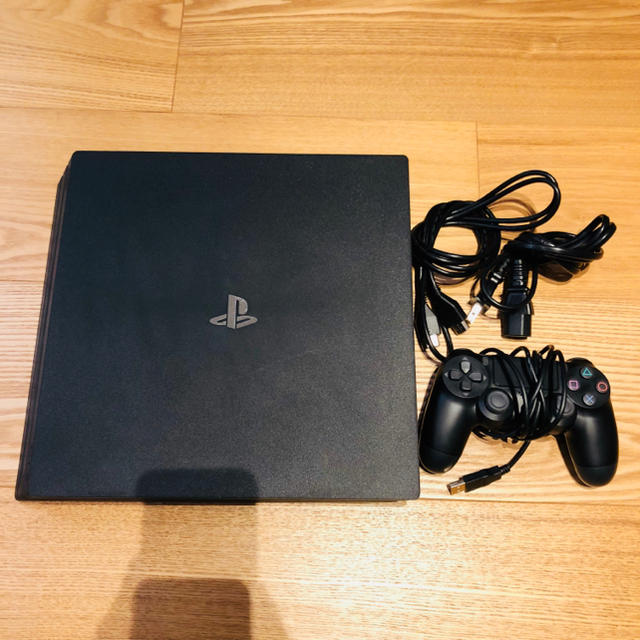 PlayStation4(プレイステーション4)のPS4☆箱なし格安美品 エンタメ/ホビーのゲームソフト/ゲーム機本体(家庭用ゲーム機本体)の商品写真