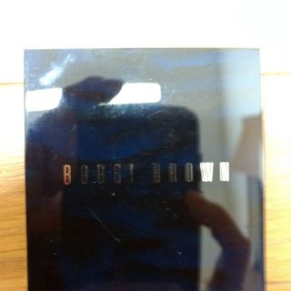 ボビイブラウン(BOBBI BROWN)のBOBBY BROWNアイシャドウ NAVY&NUDE EYE PALETTE (アイシャドウ)