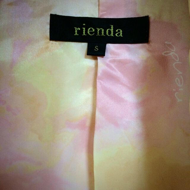 rienda(リエンダ)のrienda テーラードジャケット レディースのジャケット/アウター(スプリングコート)の商品写真