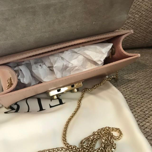 5/13まで限定SALE♡フルラ メトロポリス♡ピンクベージュ