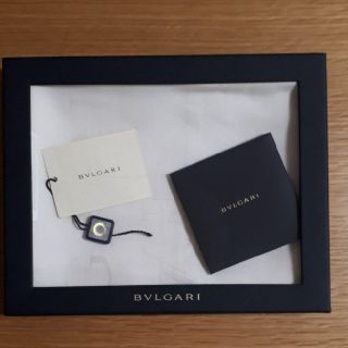 ブルガリ(BVLGARI)のブルガリストール　クリーム色　ロゴ(ストール/パシュミナ)