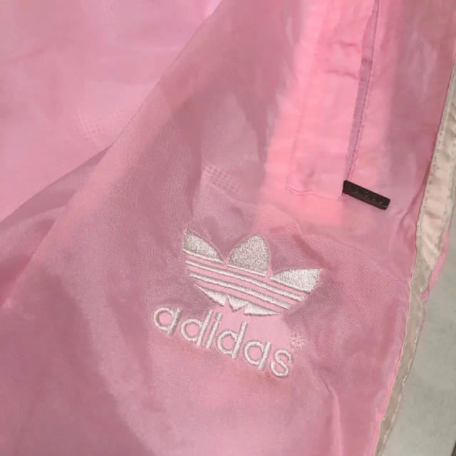 adidas(アディダス)のadidasパンツ レディースのパンツ(ワークパンツ/カーゴパンツ)の商品写真