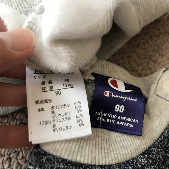 Champion(チャンピオン)の☆ss2.様専用☆ チャンピオン&ミッキートレーナー キッズ/ベビー/マタニティのキッズ服男の子用(90cm~)(Tシャツ/カットソー)の商品写真