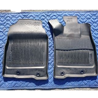 トヨタ - FJクルーザー 純正 ラバーマット フロアマットの通販 by ...
