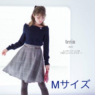 トッコ(tocco)の大人気完売♡新品♡トッコ♡ エレガントパールつき千鳥チェックフレアスカート♡M(ひざ丈スカート)