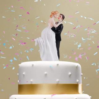 ケーキトッパー　ウエディング ロマンチック ケーキ飾る用品 結婚式 周年記念(お宮参り用品)