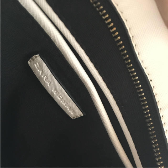 ZARA 2WAY バッグ  レディースのバッグ(ハンドバッグ)の商品写真