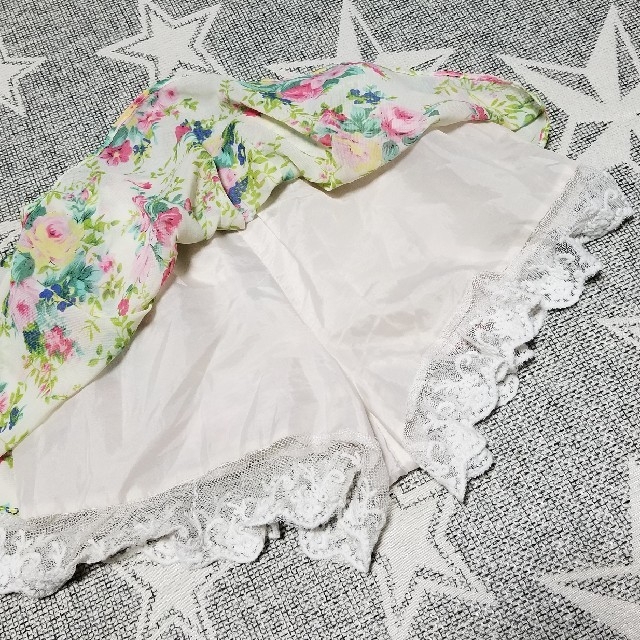 花柄スカート ペチパンツ付き キッズ/ベビー/マタニティのキッズ服女の子用(90cm~)(スカート)の商品写真