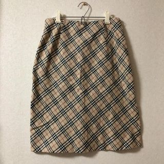 バーバリー(BURBERRY)のバーバリー スカート(ひざ丈スカート)