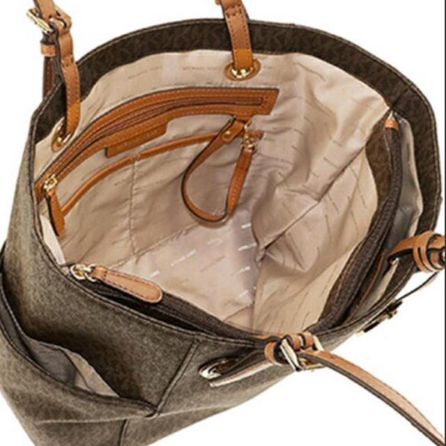 Michael Kors(マイケルコース)の[新品未使用]マイケルコース♥️トートバッグ レディースのバッグ(トートバッグ)の商品写真