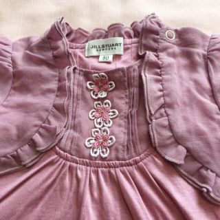 ジルスチュアートニューヨーク(JILLSTUART NEWYORK)の【未使用】ジルスチュアートニューヨーク♡ボレロ付きワンピース 80(ワンピース)