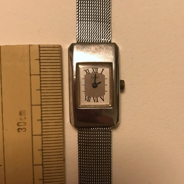 GUESS(ゲス)のGUESS 時計 ヴィンテージ レディースのファッション小物(腕時計)の商品写真