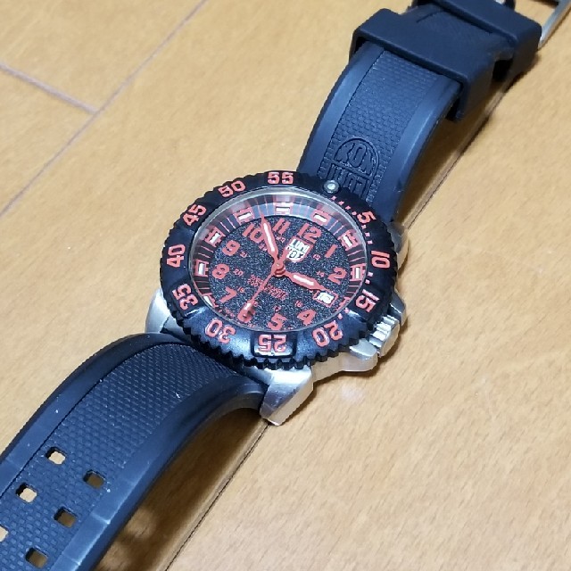 Luminox(ルミノックス)のルミノックス ネイビーシールズ カラーマーク3165 メンズの時計(腕時計(アナログ))の商品写真