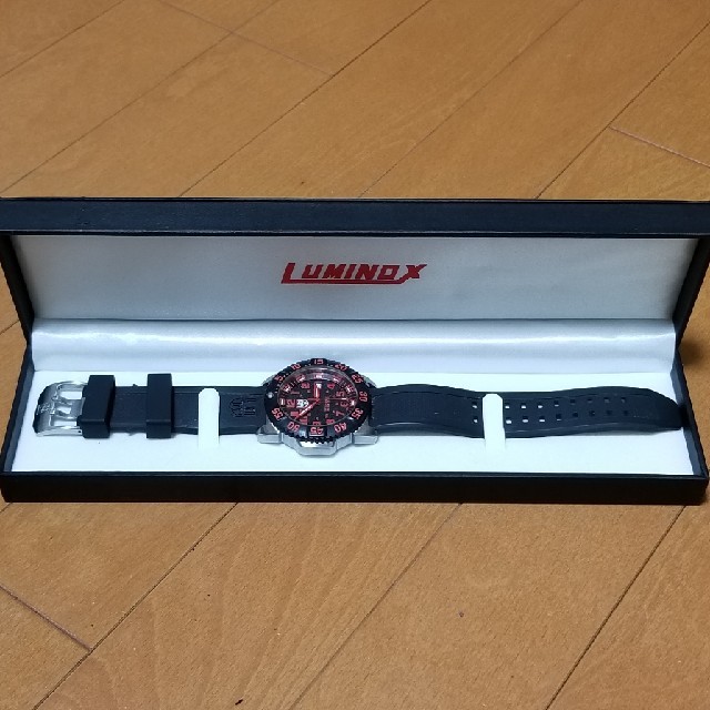 Luminox(ルミノックス)のルミノックス ネイビーシールズ カラーマーク3165 メンズの時計(腕時計(アナログ))の商品写真