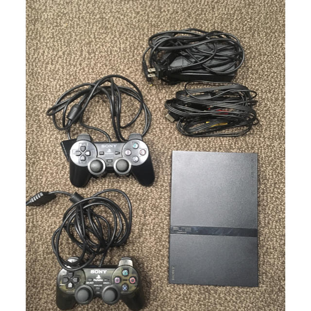 PlayStation2(プレイステーション2)のSONY　PS2　SCPH-77000 本体セット エンタメ/ホビーのゲームソフト/ゲーム機本体(家庭用ゲーム機本体)の商品写真