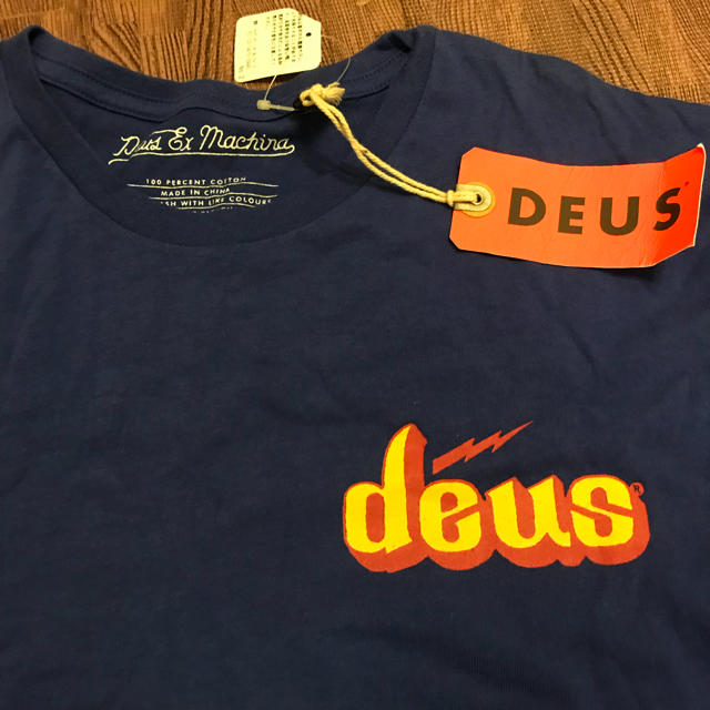 Deus ex Machina(デウスエクスマキナ)のdeus ex machina Tシャツ 新品 未使用 メンズのトップス(Tシャツ/カットソー(半袖/袖なし))の商品写真