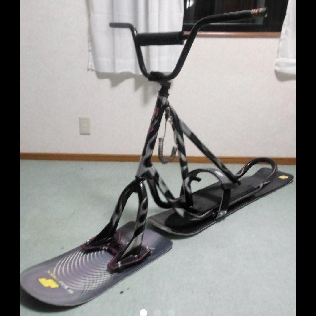 美品　スノースクート　ジックジャパン スポーツ/アウトドアのスノーボード(その他)の商品写真