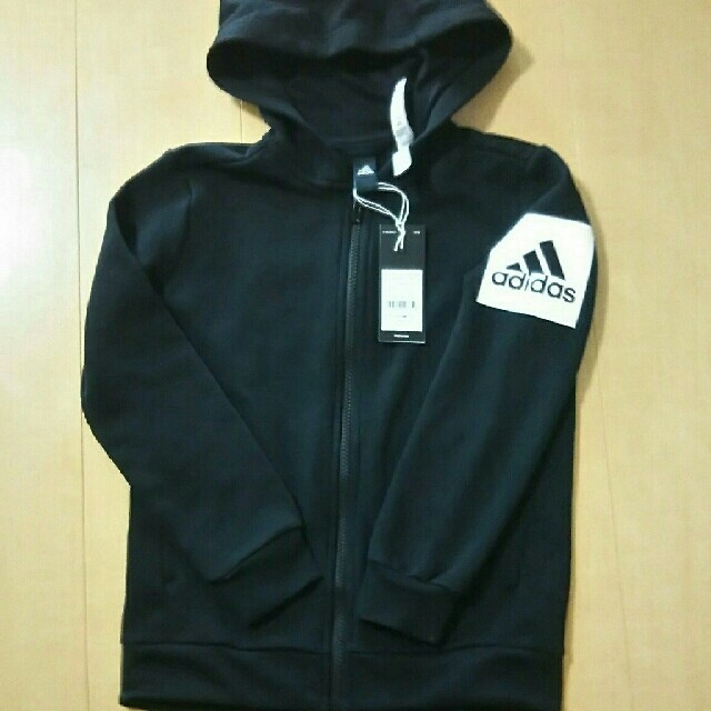 adidas(アディダス)のあやまま様専用 キッズ/ベビー/マタニティのキッズ服男の子用(90cm~)(ジャケット/上着)の商品写真