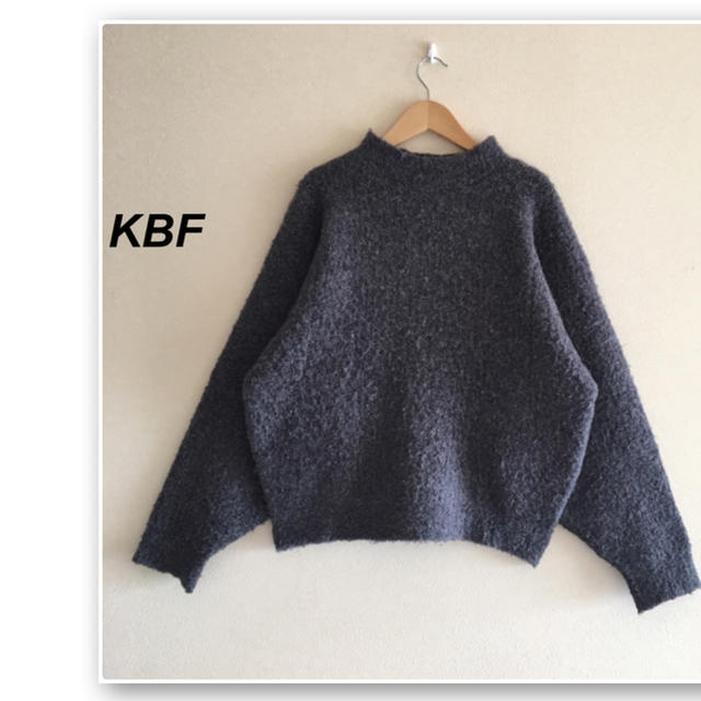 KBF(ケービーエフ)のKBF✨チャコールグレーのブークレーニット レディースのトップス(ニット/セーター)の商品写真