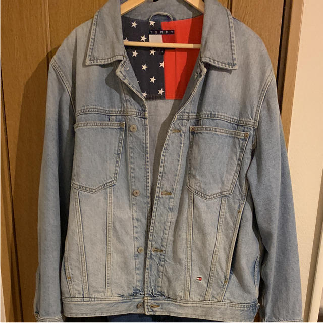 TOMMY HILFIGER(トミーヒルフィガー)のtommy jeans デニムジャケット L 期間限定値下げ中 メンズのジャケット/アウター(Gジャン/デニムジャケット)の商品写真