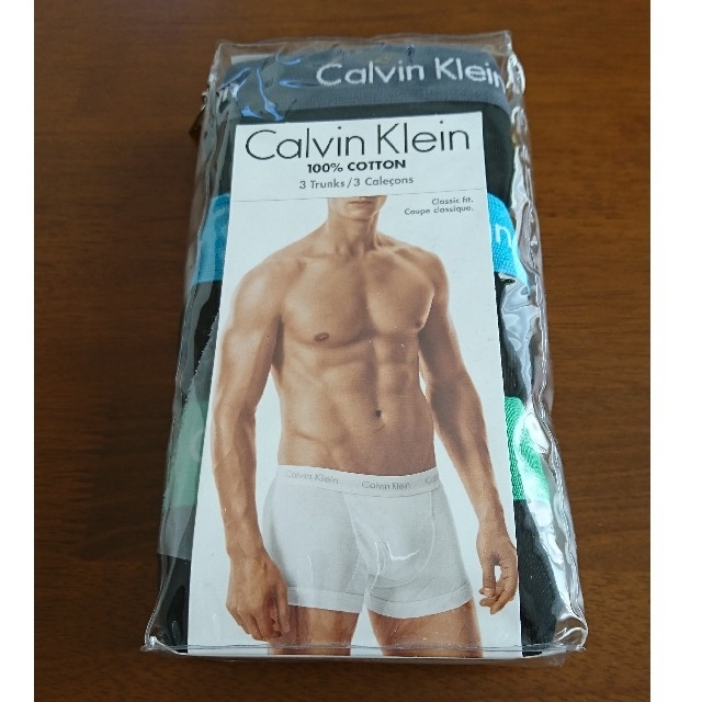 Calvin Klein(カルバンクライン)の値下げしました★新品★Calvin  Klein トランクス3枚セット メンズのアンダーウェア(ボクサーパンツ)の商品写真