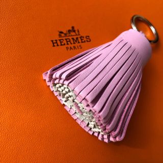 エルメス(Hermes)の美品  エルメス  カルメンキーホルダー(キーホルダー)