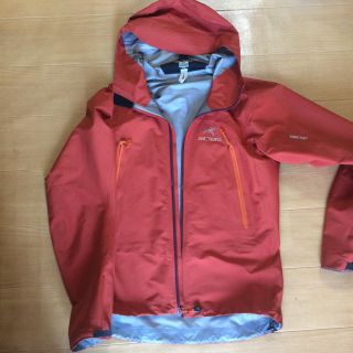 アークテリクス(ARC'TERYX)の値下アークテリクスゴアテックスパーカARCTERYX GORE-TEX Z LT(マウンテンパーカー)