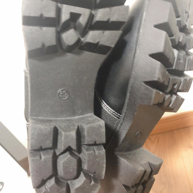FENDI(フェンディ)の厚底ブーツ レディースの靴/シューズ(ブーツ)の商品写真