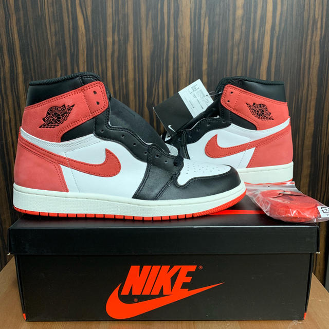 国内新品 NIKE AIR JORDAN 1 TRACK RED メンズの靴/シューズ(スニーカー)の商品写真