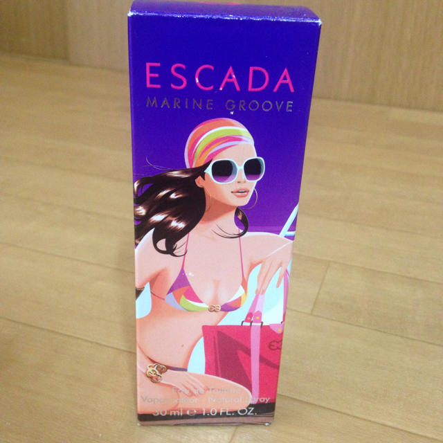 ESCADA(エスカーダ)の新品未使用 ESCADA マリングルーヴ 30ml 希少品 コスメ/美容の香水(香水(女性用))の商品写真