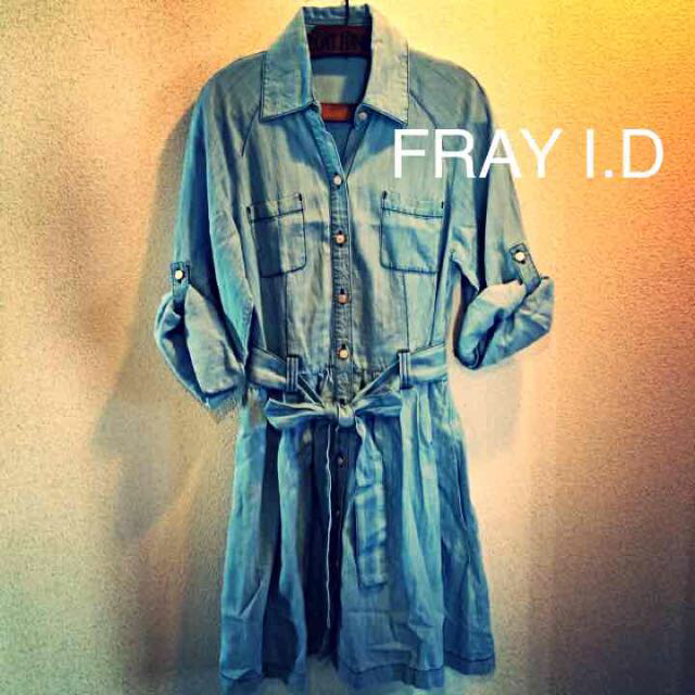 FRAY I.D(フレイアイディー)のFRAY I.D♡デニムシャツワンピ レディースのワンピース(ひざ丈ワンピース)の商品写真