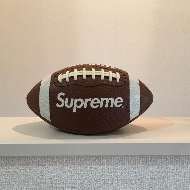☆プロテイン様専用☆Supreme x Wilson Minifootball ☆プロテイン様専用☆Supreme x Wilson Minifootball