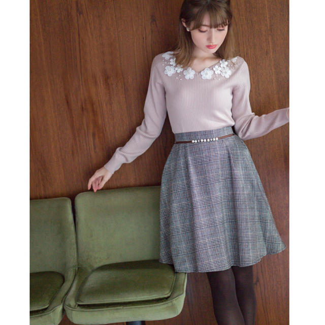 tocco(トッコ)のtocco closet 🎀 パール付き 千鳥チェック フレアスカート🎀 レディースのスカート(ひざ丈スカート)の商品写真