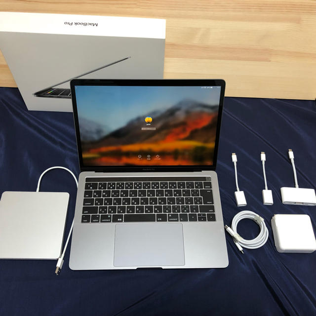 Mac (Apple) -  【中古:】MacBook pro(13-inch,8GB,touch bar)