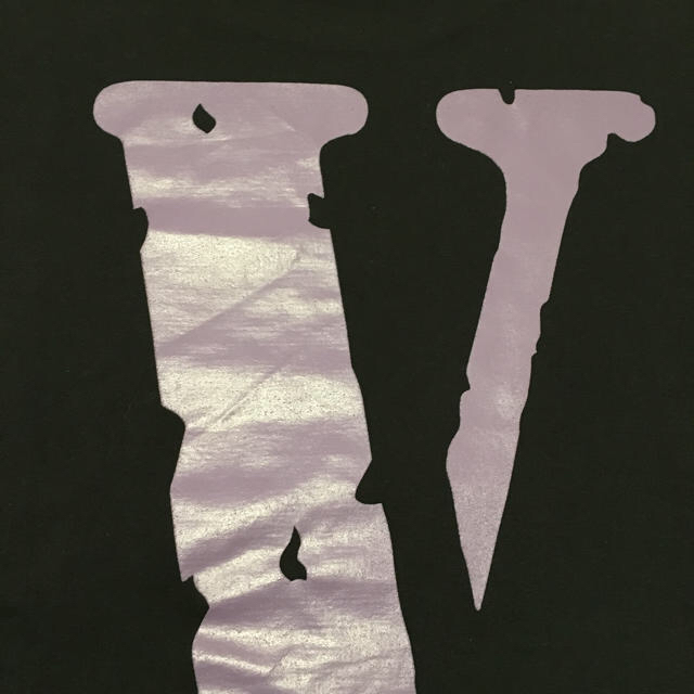 極美品！VLONE Tシャツ 紫 1