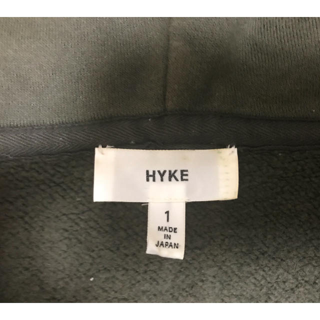 HYKE(ハイク)のHYKE☆パーカー カーキ・オリーブ レディースのトップス(パーカー)の商品写真