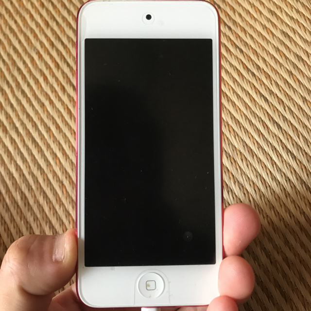 iPod touch(アイポッドタッチ)のipod touch 32GB スマホ/家電/カメラのオーディオ機器(ポータブルプレーヤー)の商品写真