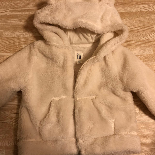 babyGAP(ベビーギャップ)のGAP アウター キッズ/ベビー/マタニティのベビー服(~85cm)(ジャケット/コート)の商品写真