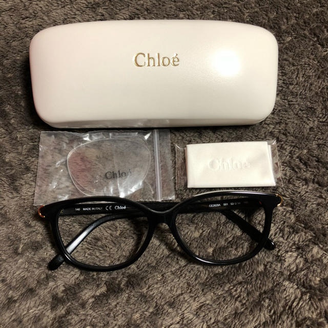 Chloe(クロエ)のクロエ 黒縁メガネ レディースのファッション小物(サングラス/メガネ)の商品写真