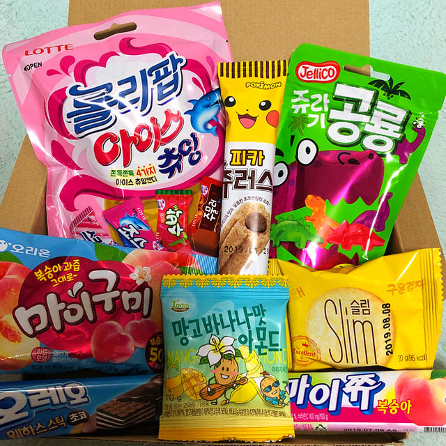🅿️様専用。韓国☆お菓子詰め合わせ‼️５７、１２８ 食品/飲料/酒の食品(菓子/デザート)の商品写真