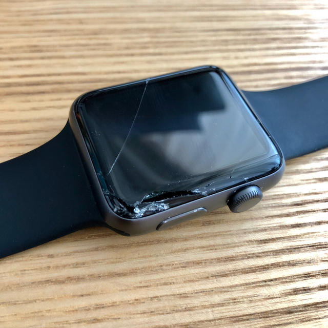 Apple Watch(アップルウォッチ)の★Apple Watch★Series 2★スペースグレイ★42mm★ジャンク メンズの時計(腕時計(デジタル))の商品写真