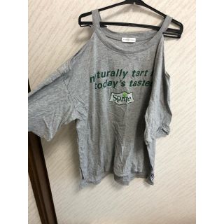 アースミュージックアンドエコロジー(earth music & ecology)のオフショルT(Tシャツ(半袖/袖なし))