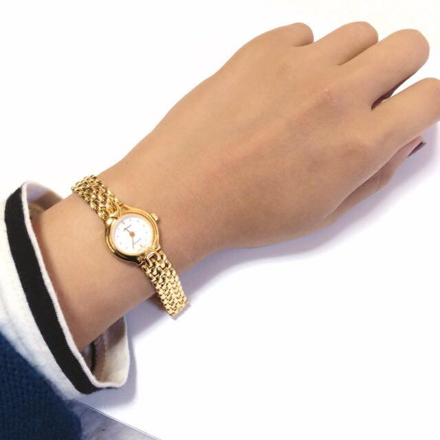 CASIO(カシオ)のCASIO Monuetゴールド腕時計 レディースのファッション小物(腕時計)の商品写真