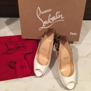 クリスチャンルブタン(Christian Louboutin)のルブタン 白×レオパ 35(ハイヒール/パンプス)